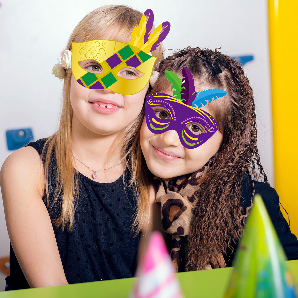 Wholesale MARDI GRAS Carnival Theme Party Mask Decoration